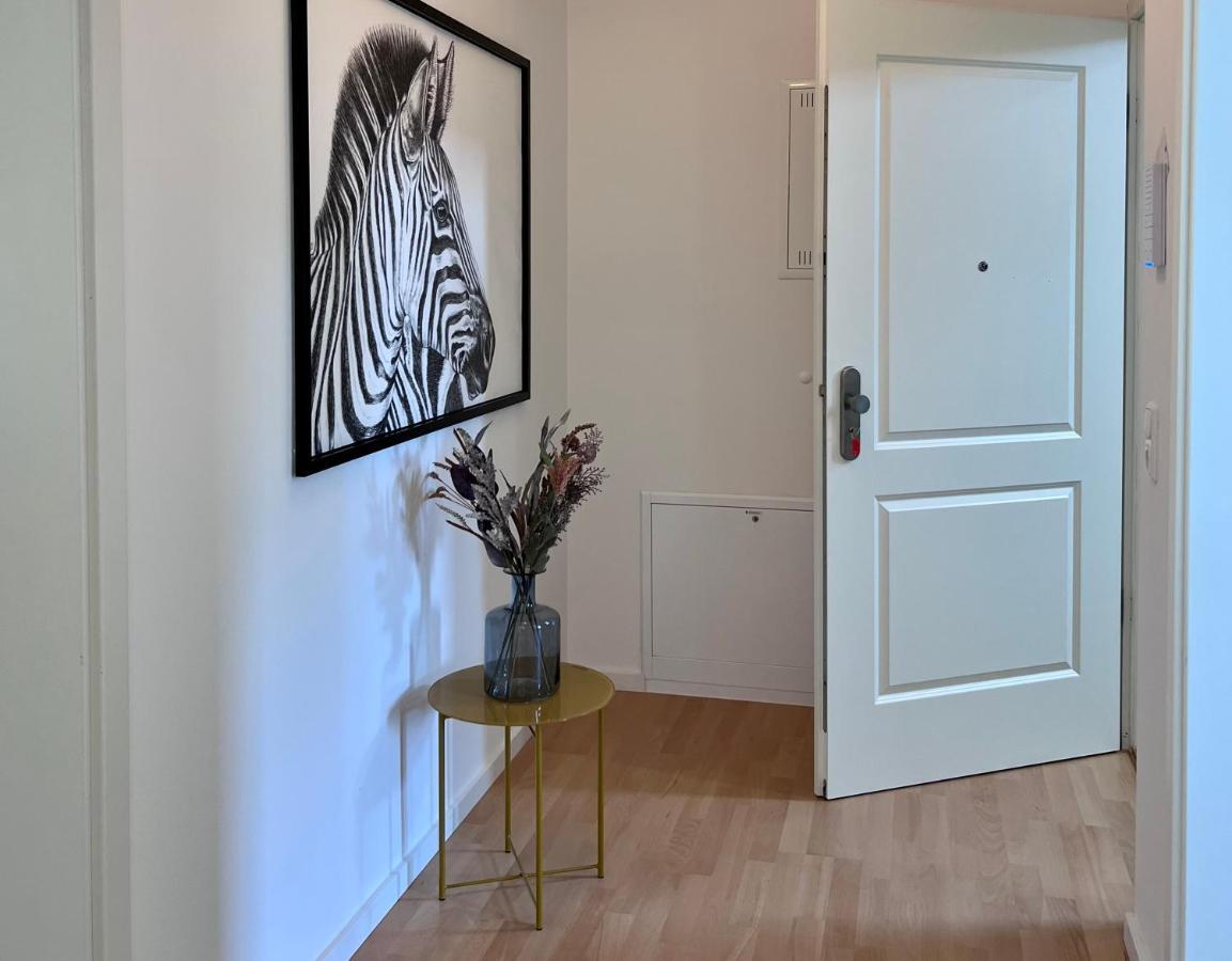Ferienwohnung *Neu* 2 Zi, Offene Kueche, Balkon Pirna Exterior foto
